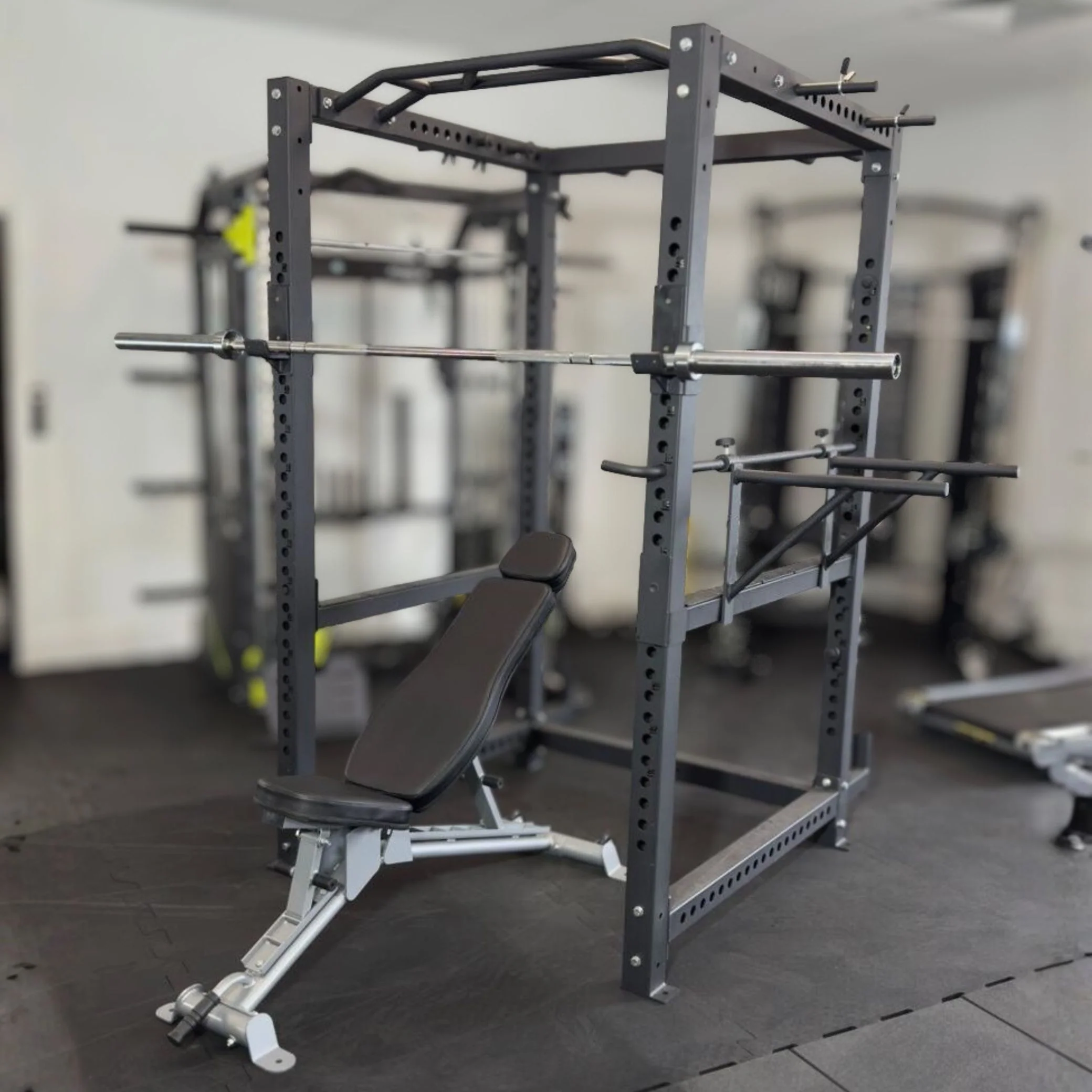 Elite Commercial Power Rack Bundle + 120kg Bumper Set, 20kg Barbell & FID Bench - Image 3