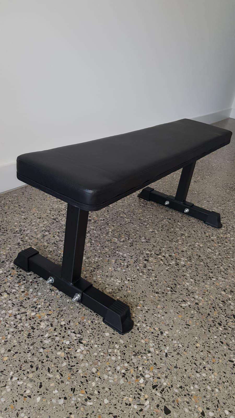 Flat Weight Bench – Heavy-Duty Home Gym Bench for Strength Training, Core Workouts & Full-Body Exercises - Image 3